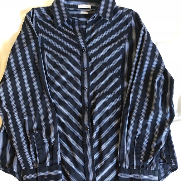 Black and White Striped Van Heusen Button-Up - Picture 2 of 3